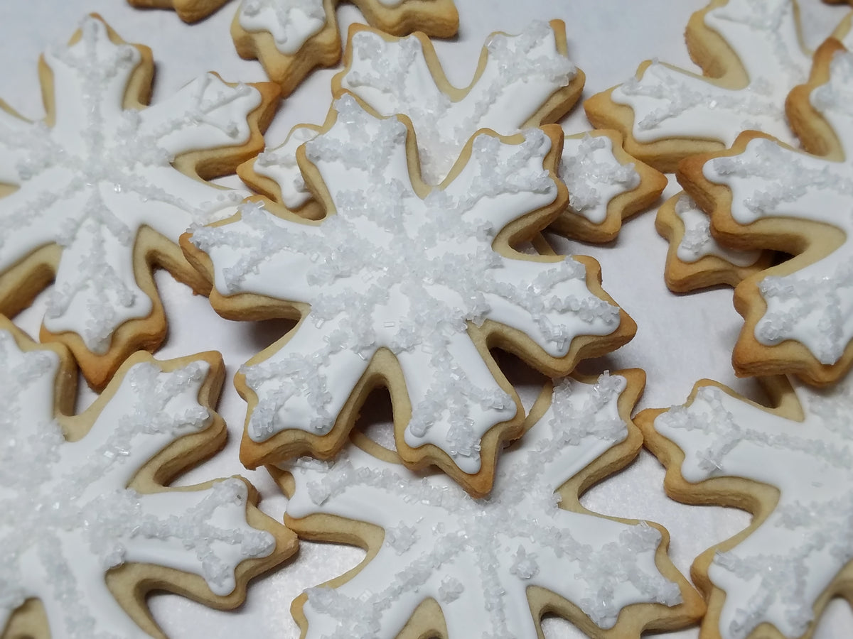 Snowflake Cookies (1 Dozen) – Storybook Bakery