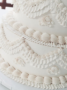 Buttercream Piping Vintage Wedding Cake (3-tier)