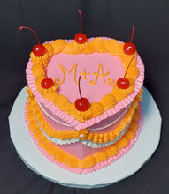Vintage Cake (Heart Shaped)
