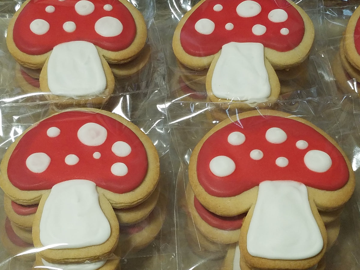 Toadstool Cookies (1 Dozen) – Storybook Bakery