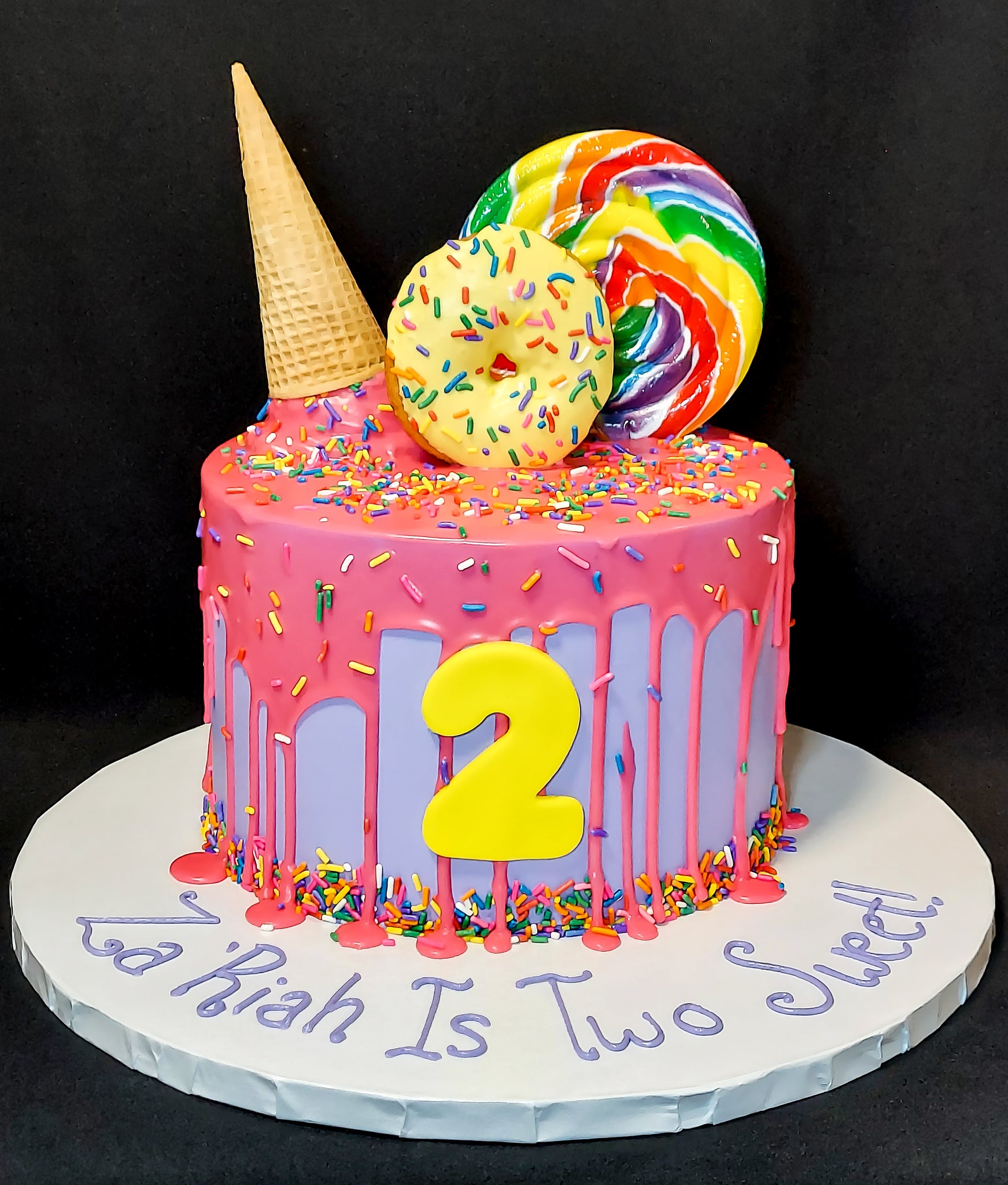 Bespoke Cakes & Bakes - Cake Maker, Birthday Cakes, Wedding Cakes