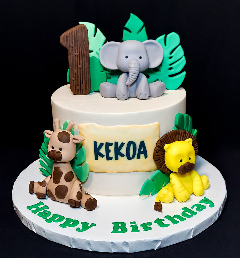 How to Make Super Cute Safari Theme Cake #short #shorts - YouTube